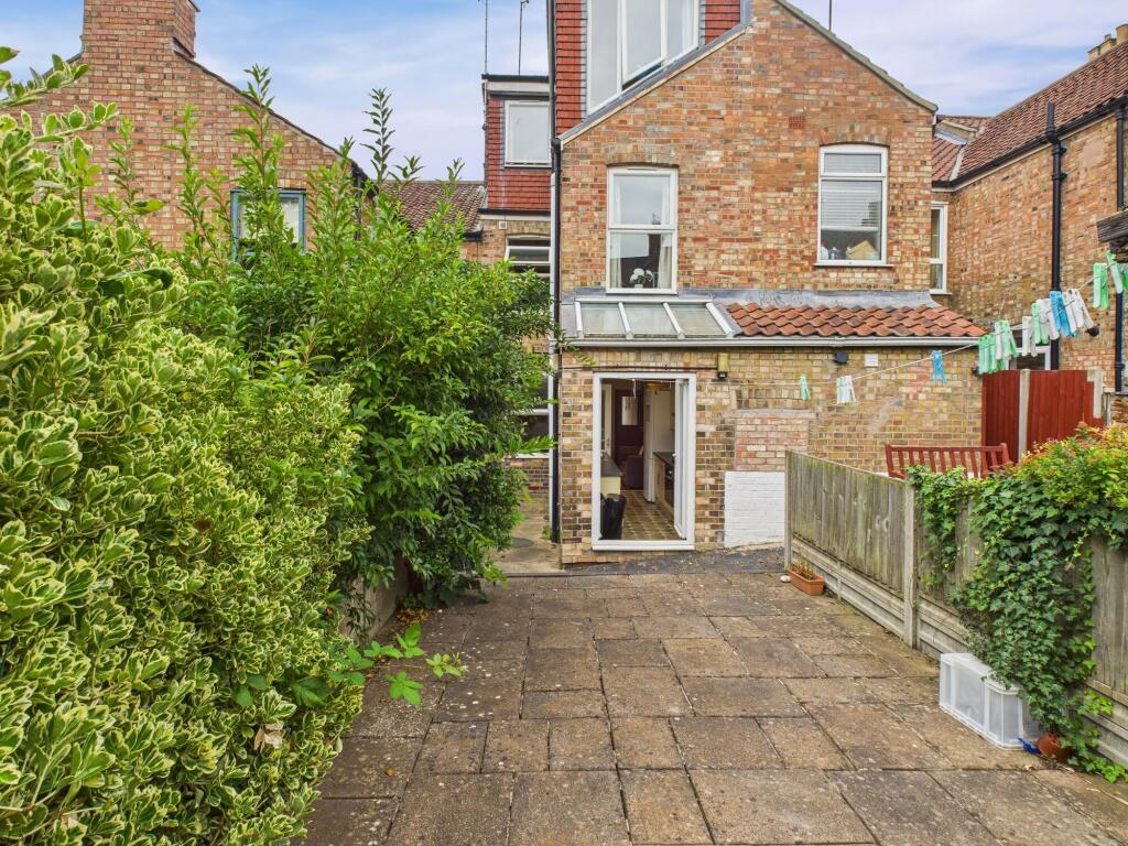 Property photo 8