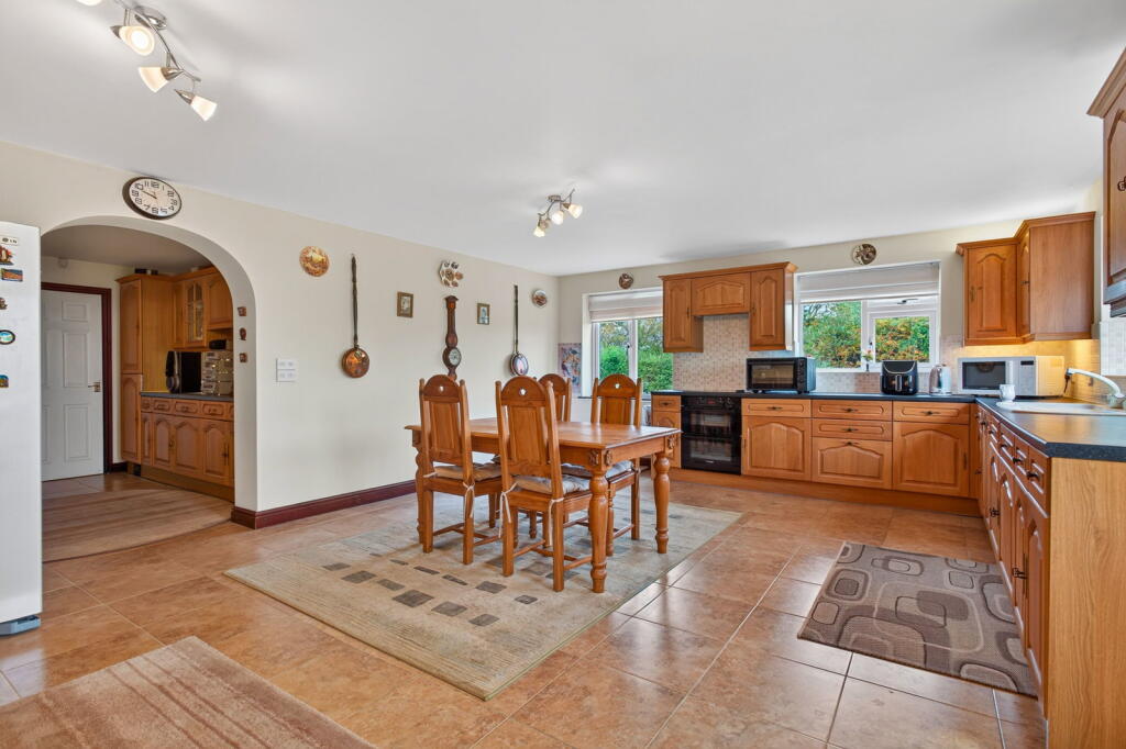 House in Leicester, North Northamptonshire - View 5