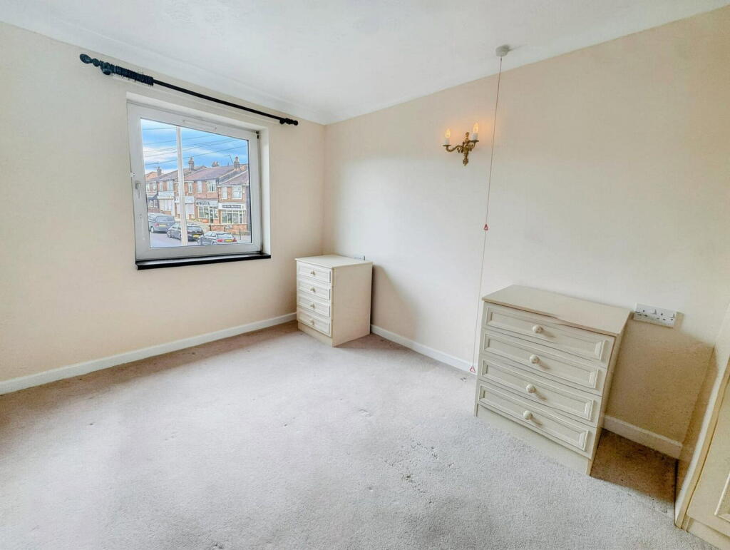 Apartment in Stockport - View 5
