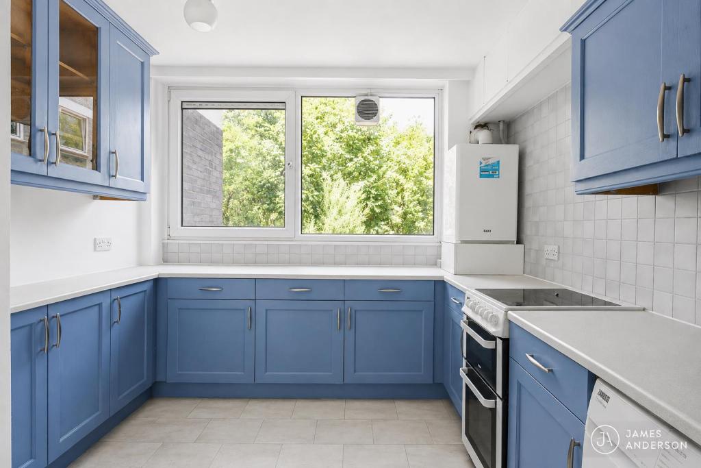 Apartment in London, East Sheen - View 5