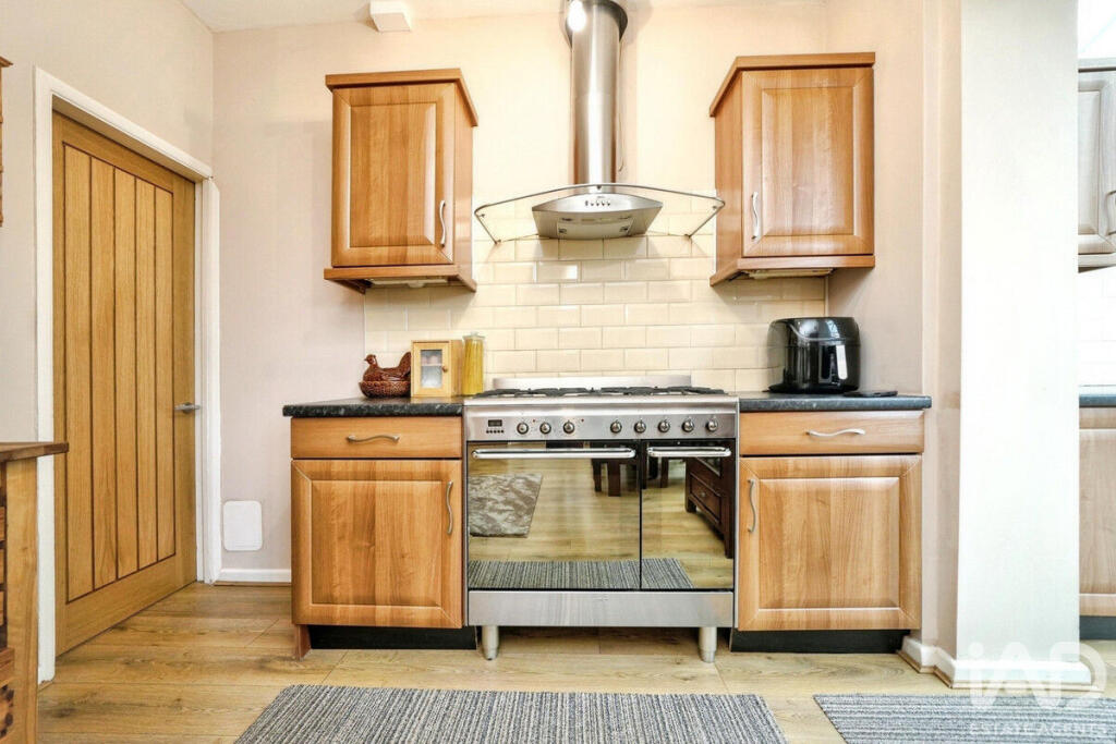 Additional image 29 of Oakham Road, Oldbury, B69