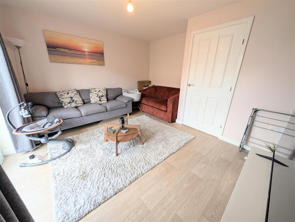 House in Bromyard, Porthouse Rise - View 4