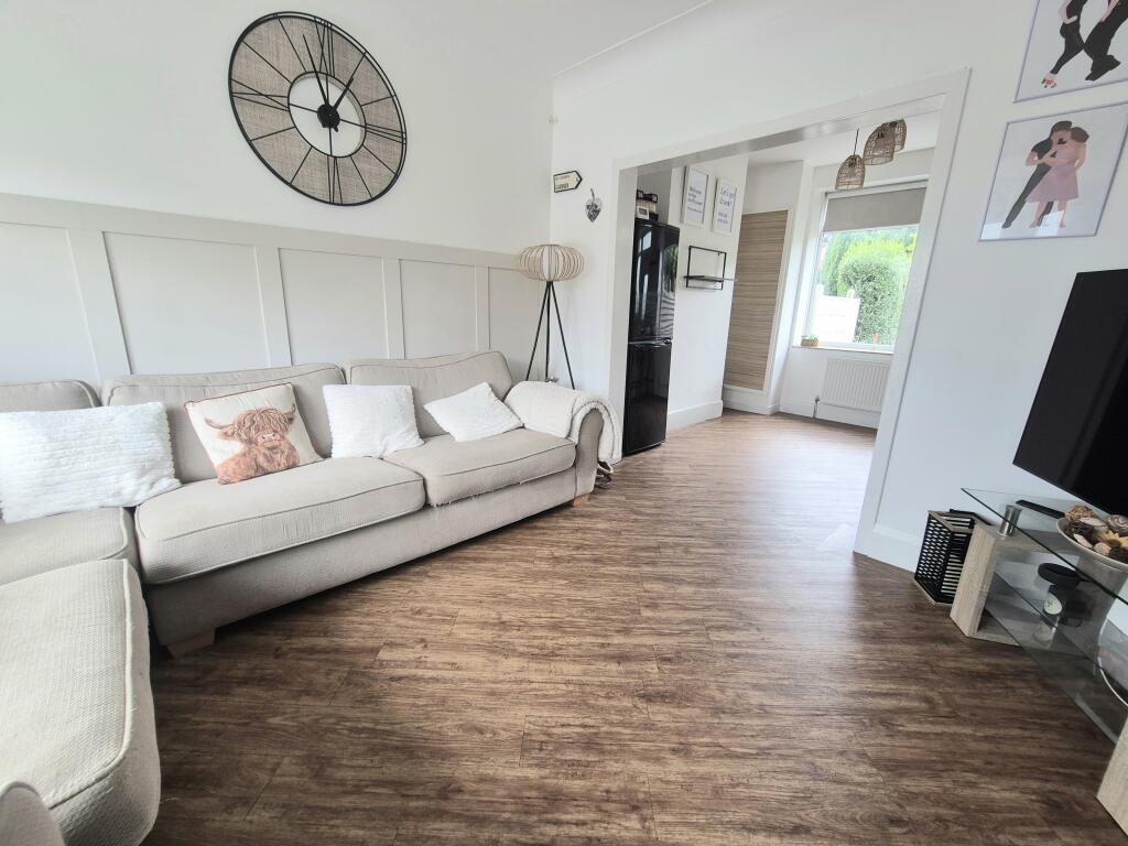 House in Halifax - View 5