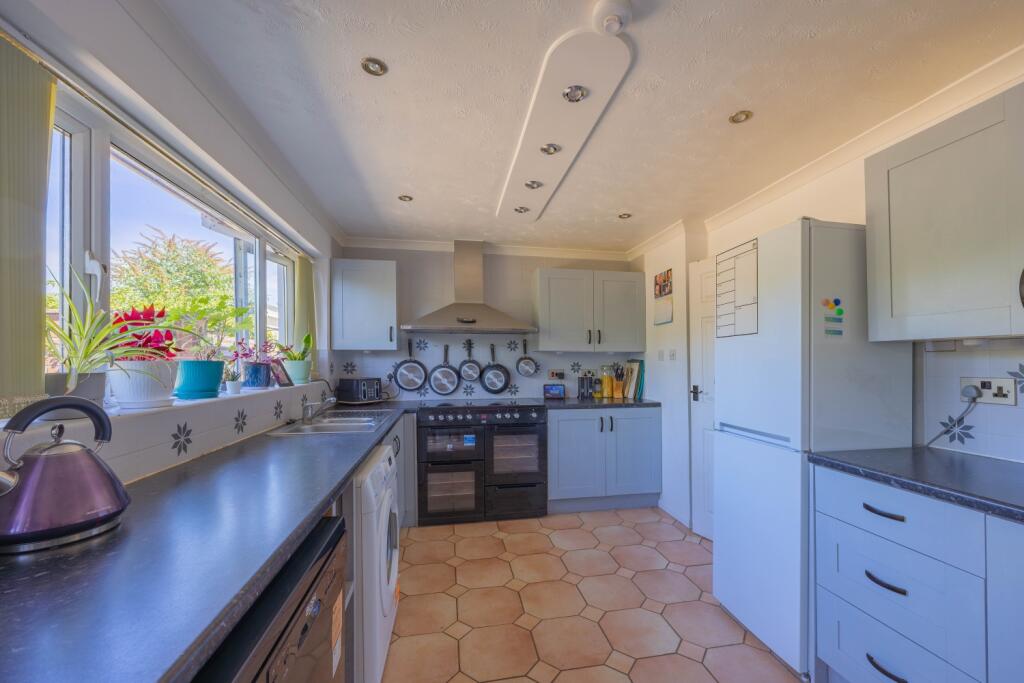 House in Taunton - View 4