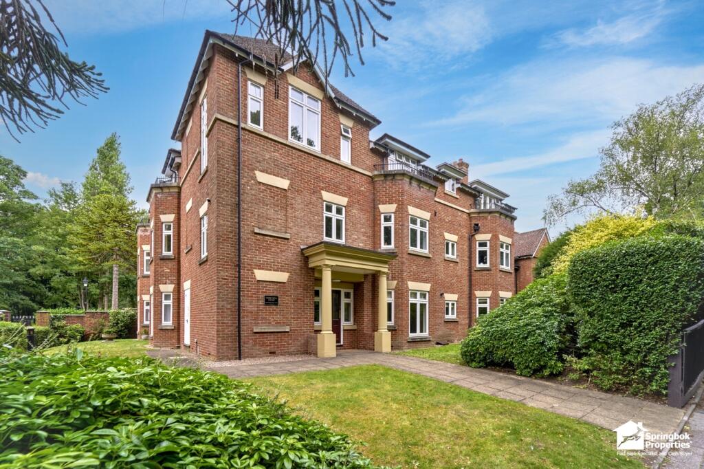Main image of property: 126-128, Thornhill Road, Sutton Coldfield, West Midlands