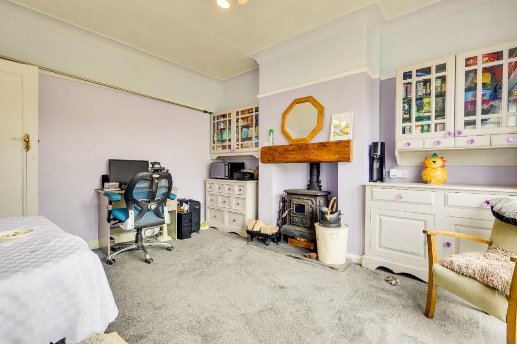 Summerville Road, Stanningley, Pudsey, West Yorkshire, LS28 photo 3