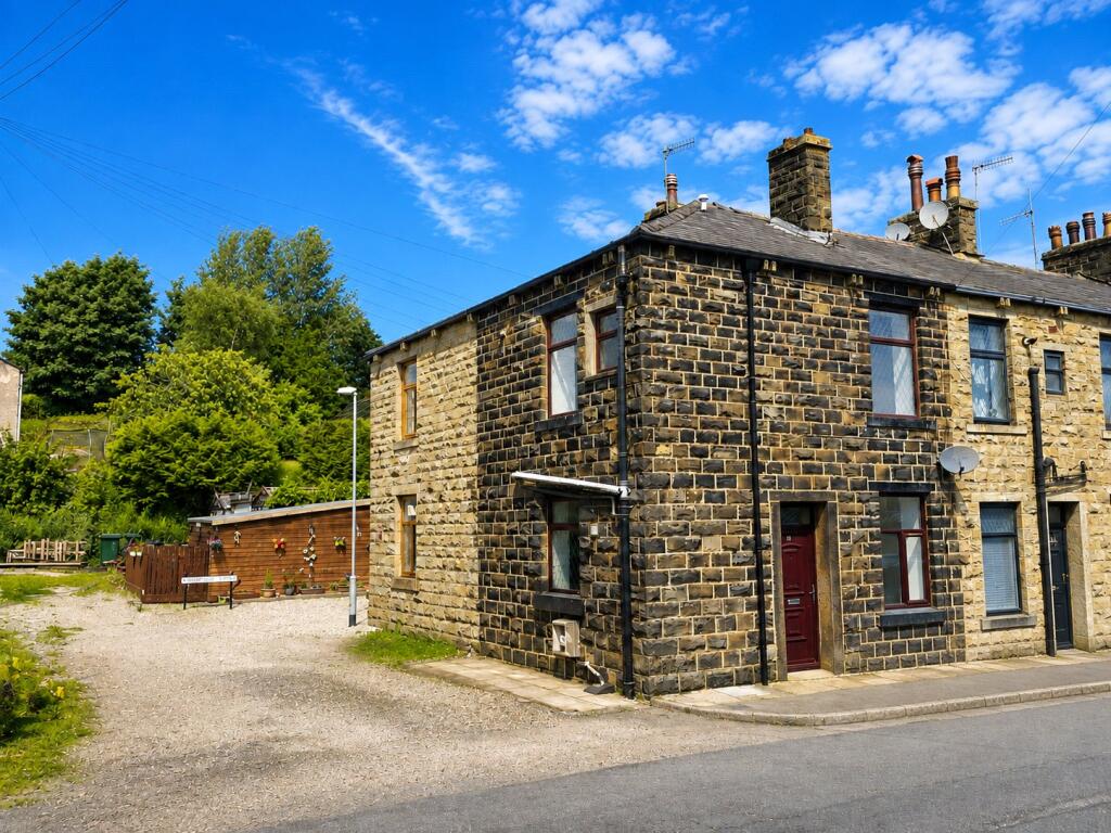 Main image of property: Tunstead Road, Stacksteads, Rossendale, OL13