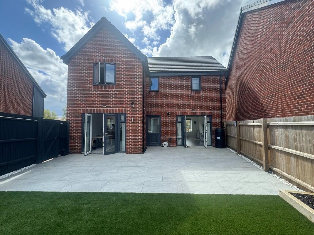 Main image of property: Orwell Avenue, Milton Keynes, Buckinghamshire, MK4