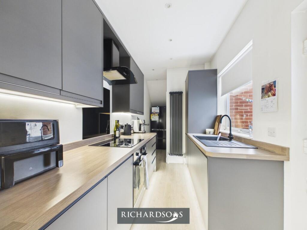 Apartment in North Tyneside, North East - View 2