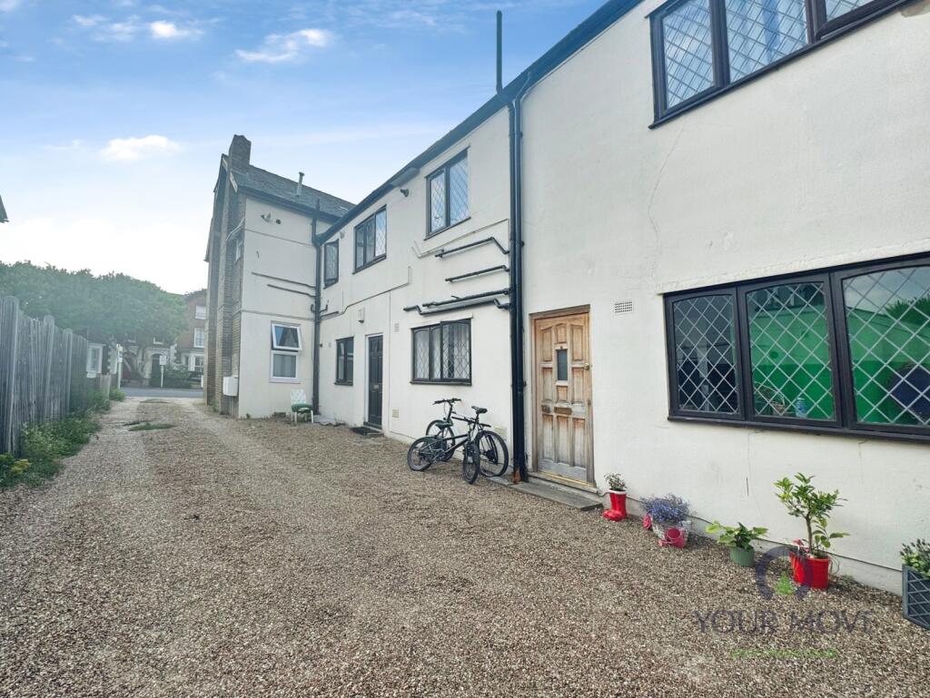 Apartment in London, Bromley Park, Plaistow - More