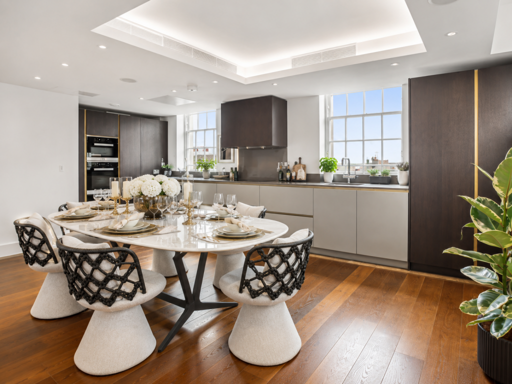 Apartment in Richmond, Petersham - View 3