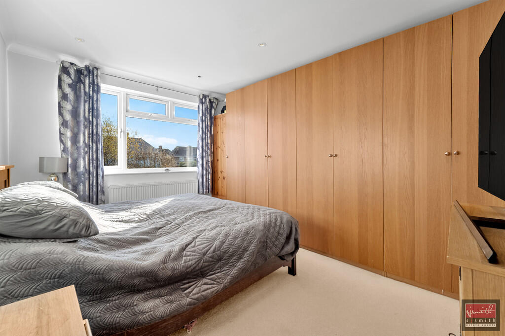 Meadway, Ashford – pohled 5