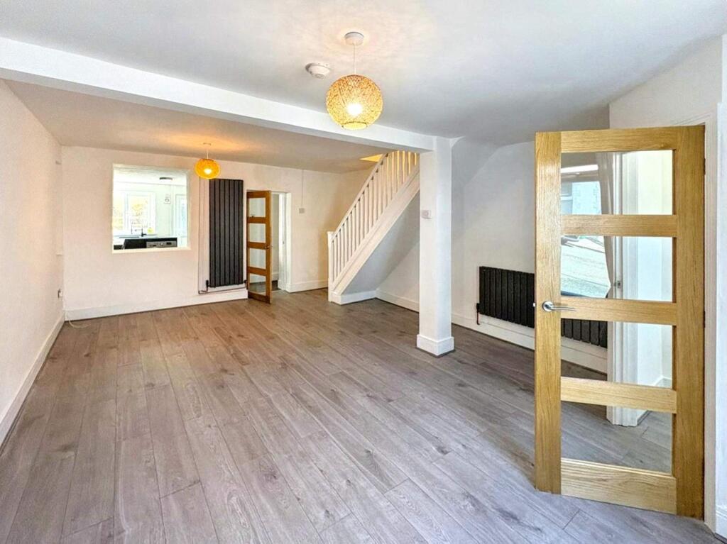 Main image of property: Blaen-y-cwm Terrace, Treherbert, Treorchy, Rhondda Cynon Taff. CF42 5ND