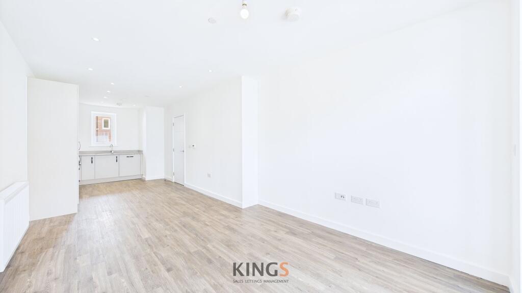 Apartment in Welwyn Hatfield, Hatfield - More