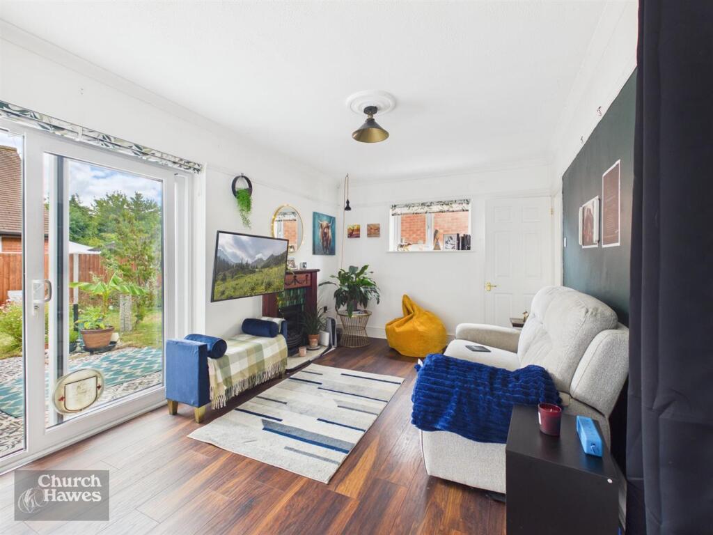 Collingwood Road, South Woodham Ferrers, Chelmsford photo 4