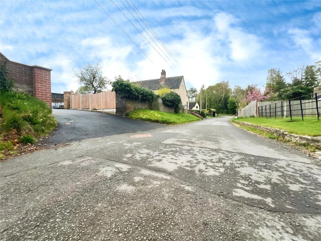 House in Telford - View 2