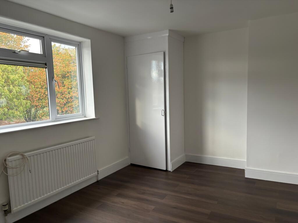 House in Swindon - View 3