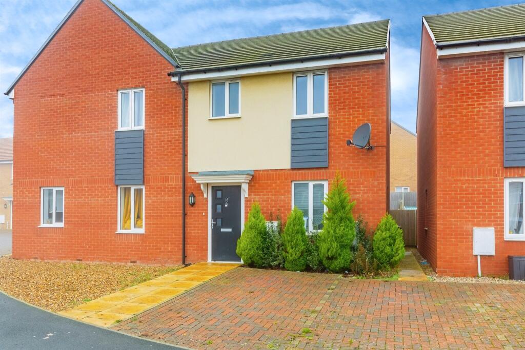 Main image of property: Rossetti Close, Wellingborough