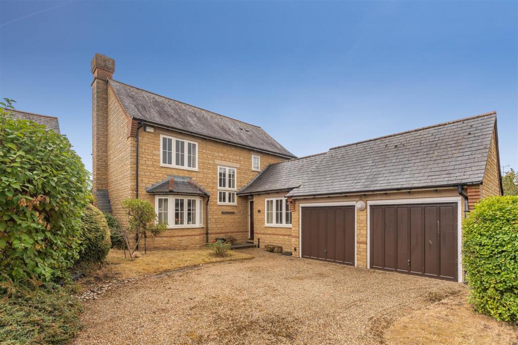 House in Aynho, West Northamptonshire