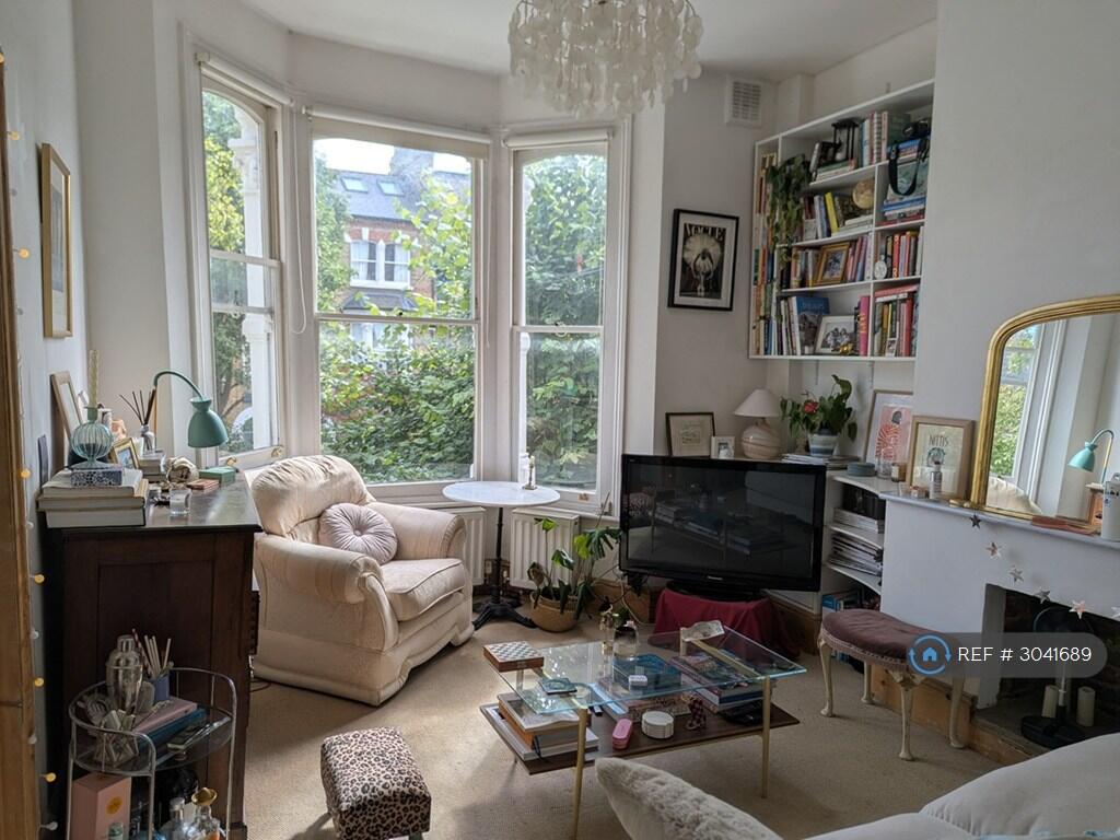 Main image of property: Mercers Road, London, N19