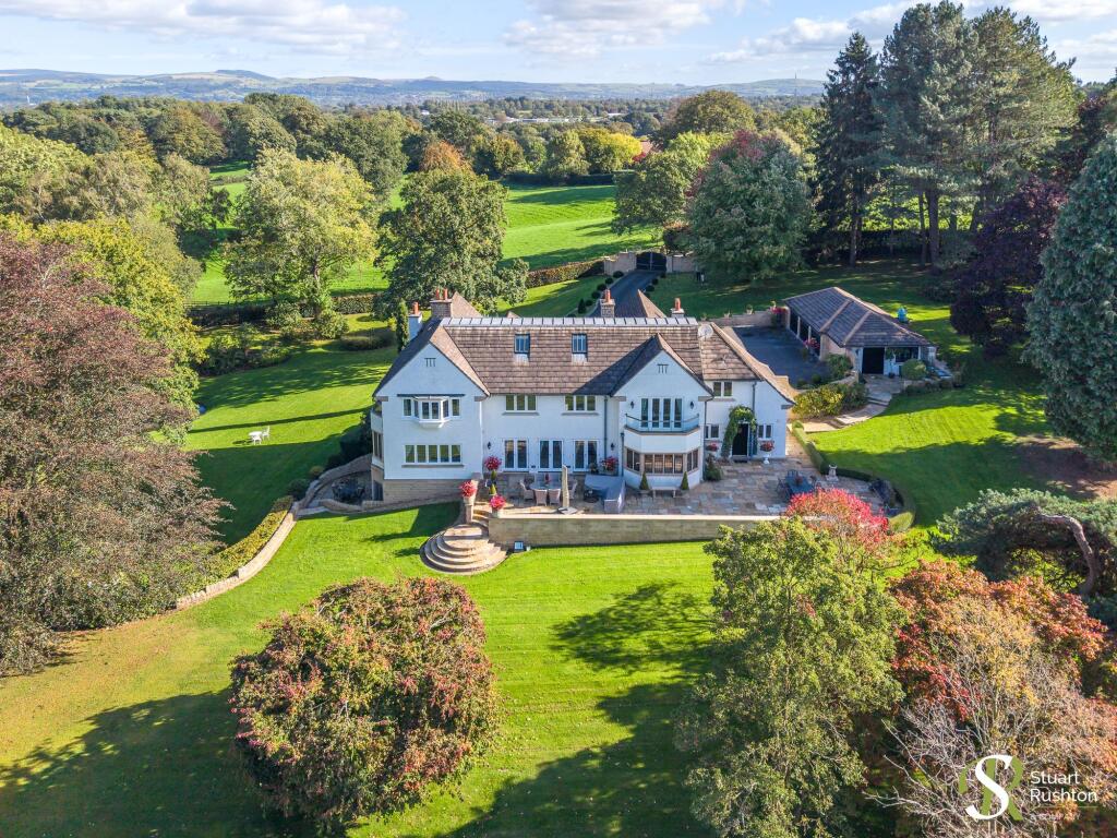 Chelford Road, Prestbury, SK10 photo 4