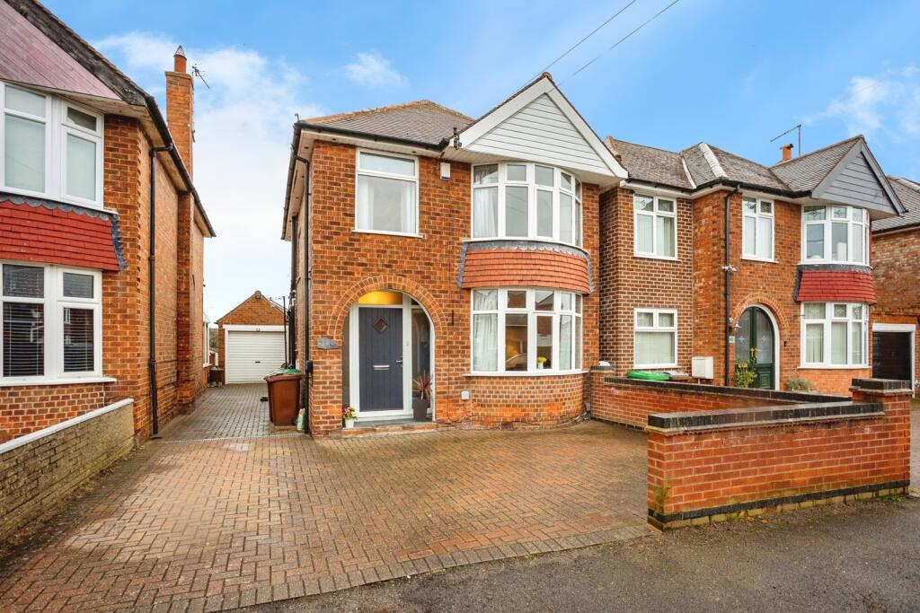 Main image of property: St. Austell Drive, Wilford, Nottinghamshire, NG11