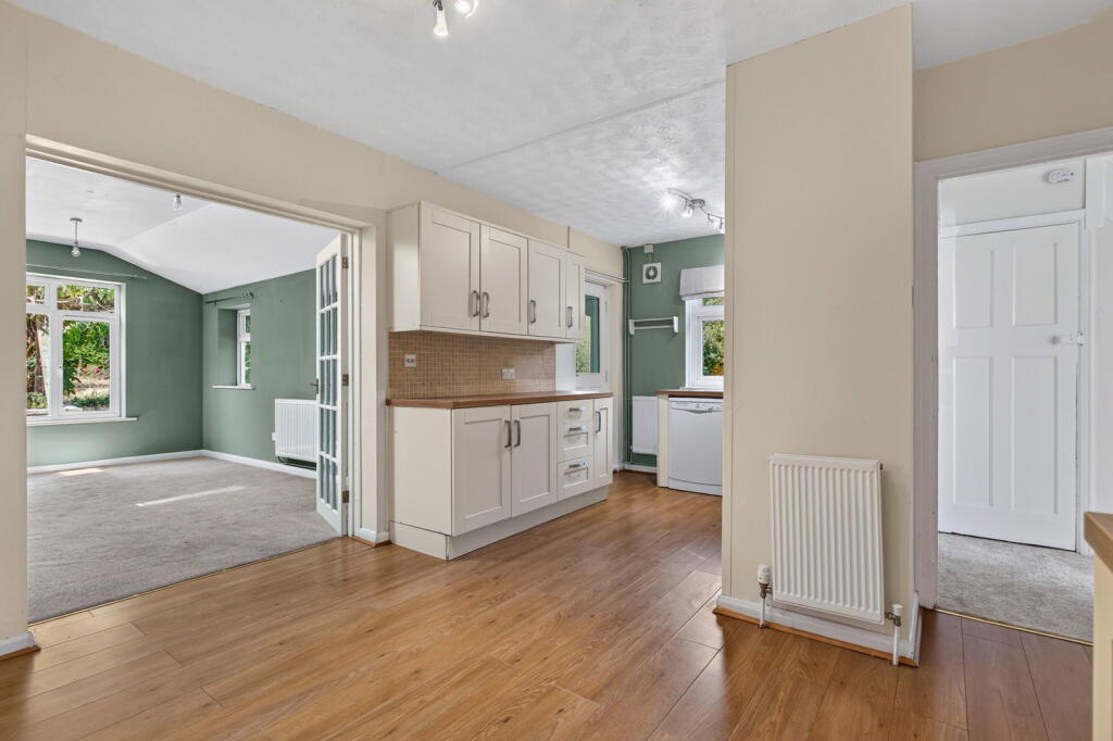 House in Irthlingborough, North Northamptonshire - View 5