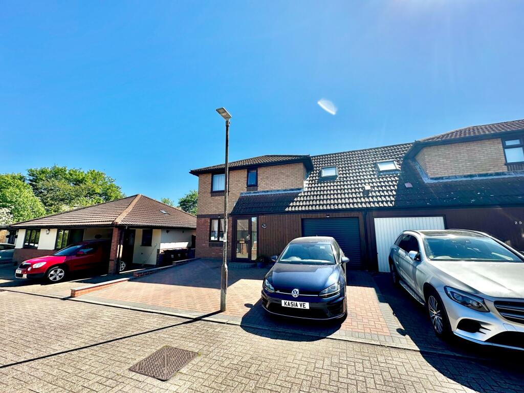 Main image of property: Sokeman Close, Greenleys, MK12