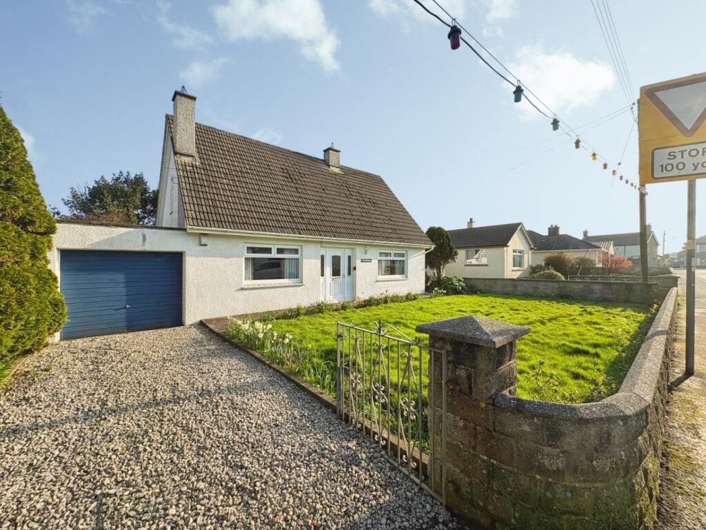 Main image of property: Leedstown, Spacious home with potential