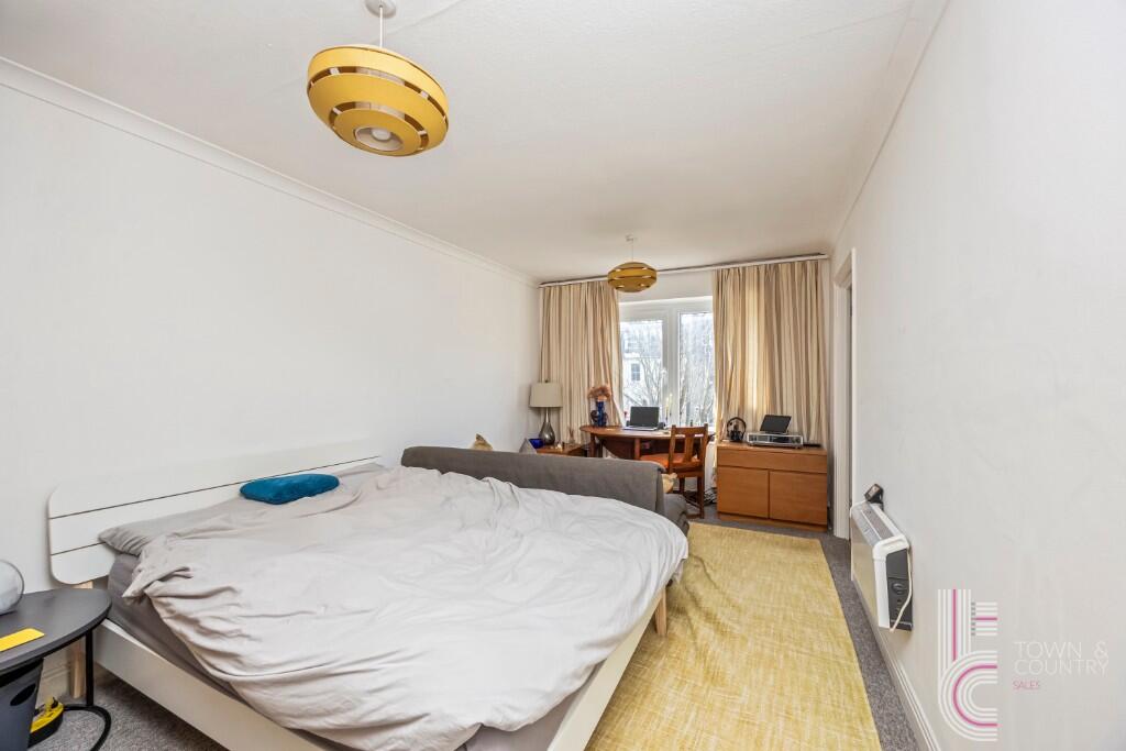 The Drive, Hove, East Sussex, BN3 photo 4