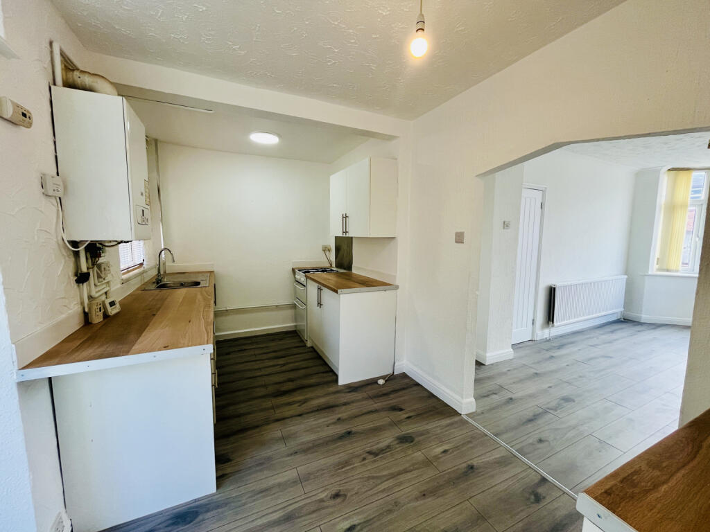 House in Wolverhampton - View 4