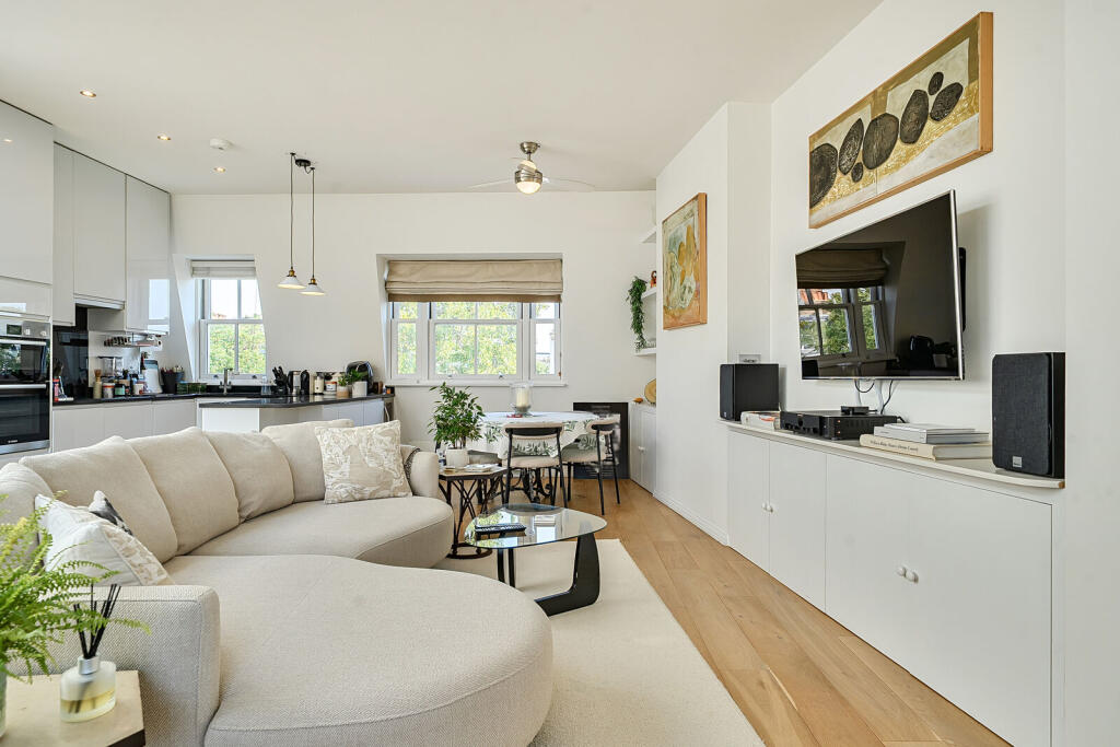 Apartment in London, Earl's Court - View 4