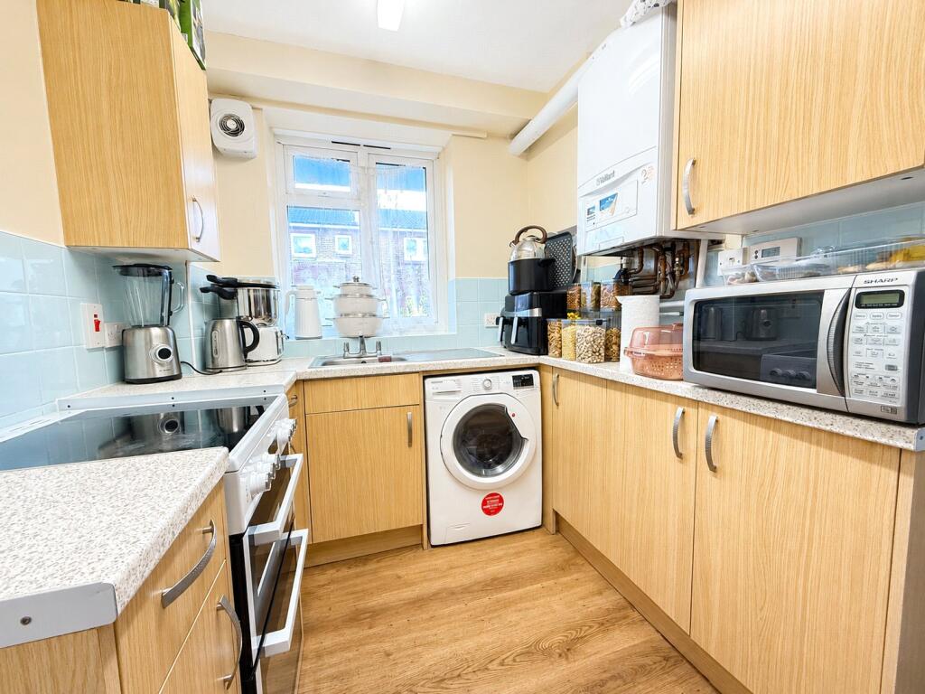 Apartment in London - More