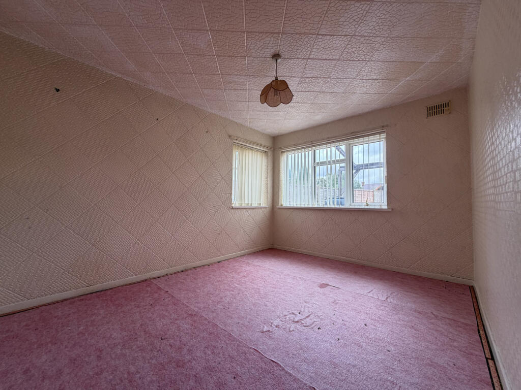 House in Walsall - More