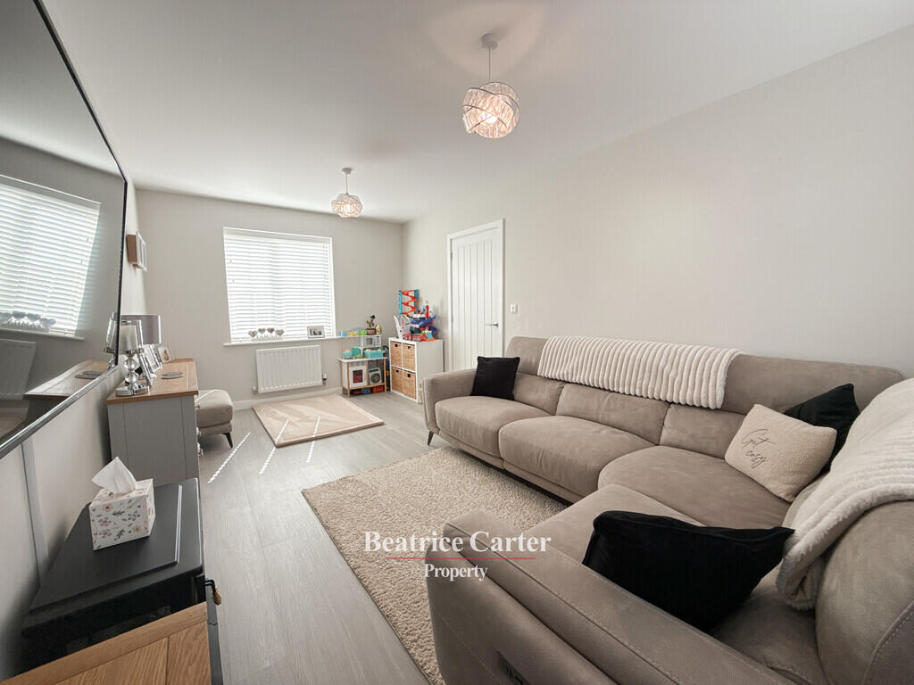House in Ipswich - View 2