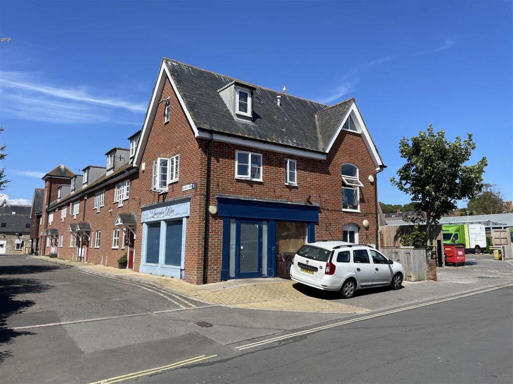 Main image of property: Lilliput Lane, Bridport