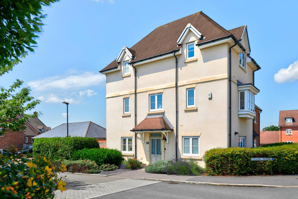 Main image of property: Teasel Down, Warfield, RG42