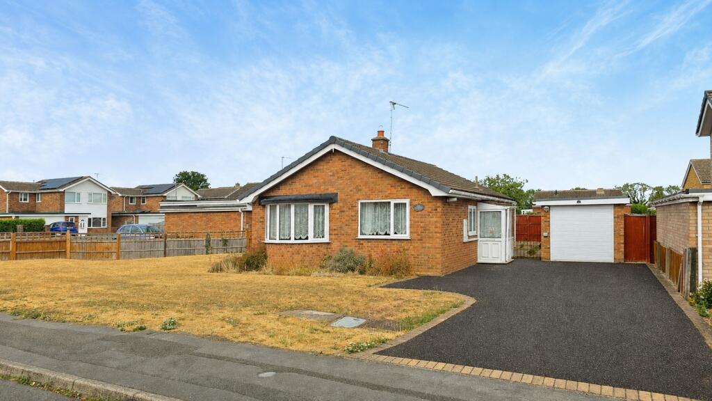 Main image of property: Parkfield Road, Ruskington, NG34