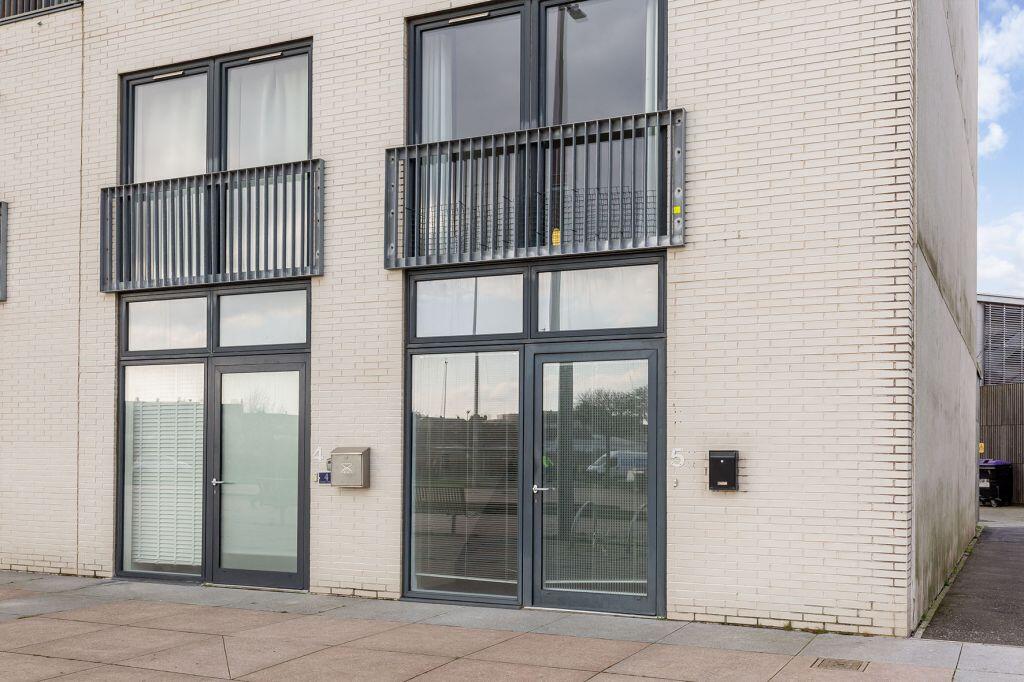 Main image of property: 5 Saltire Square, Granton, Edinburgh, EH5 1PR