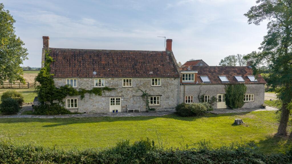 Main image of property: College Green, between Parbrook and East Pennard