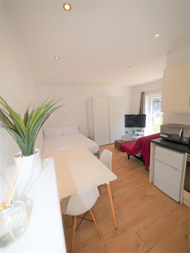 Main image of property: Flat 8, Woodside, Bournemouth BH1