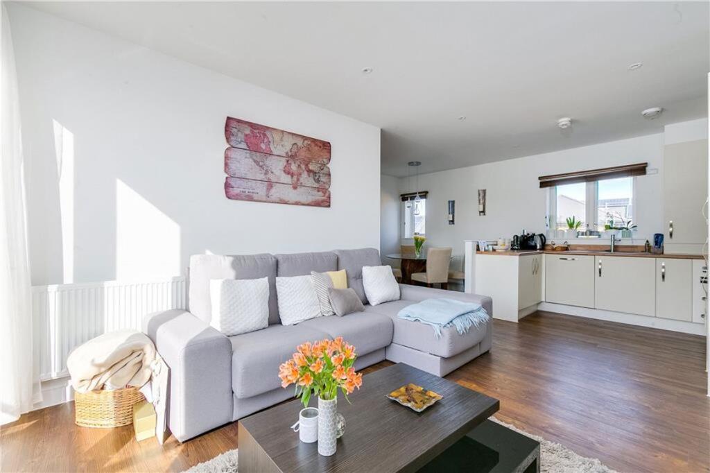 Main image of property: Welland House, Balham