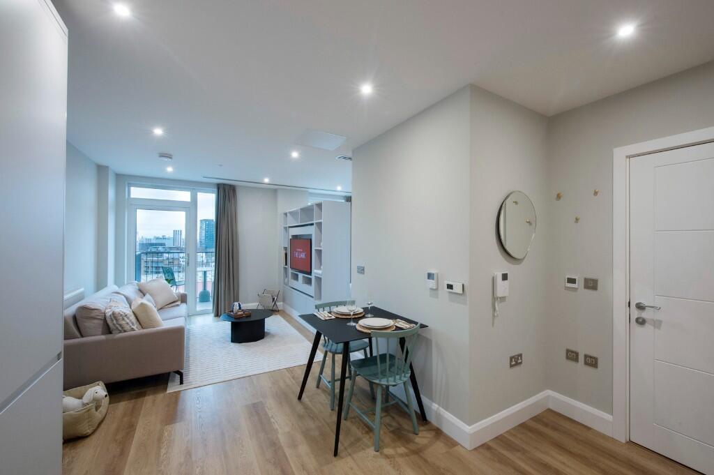 Apartment in London - View 3