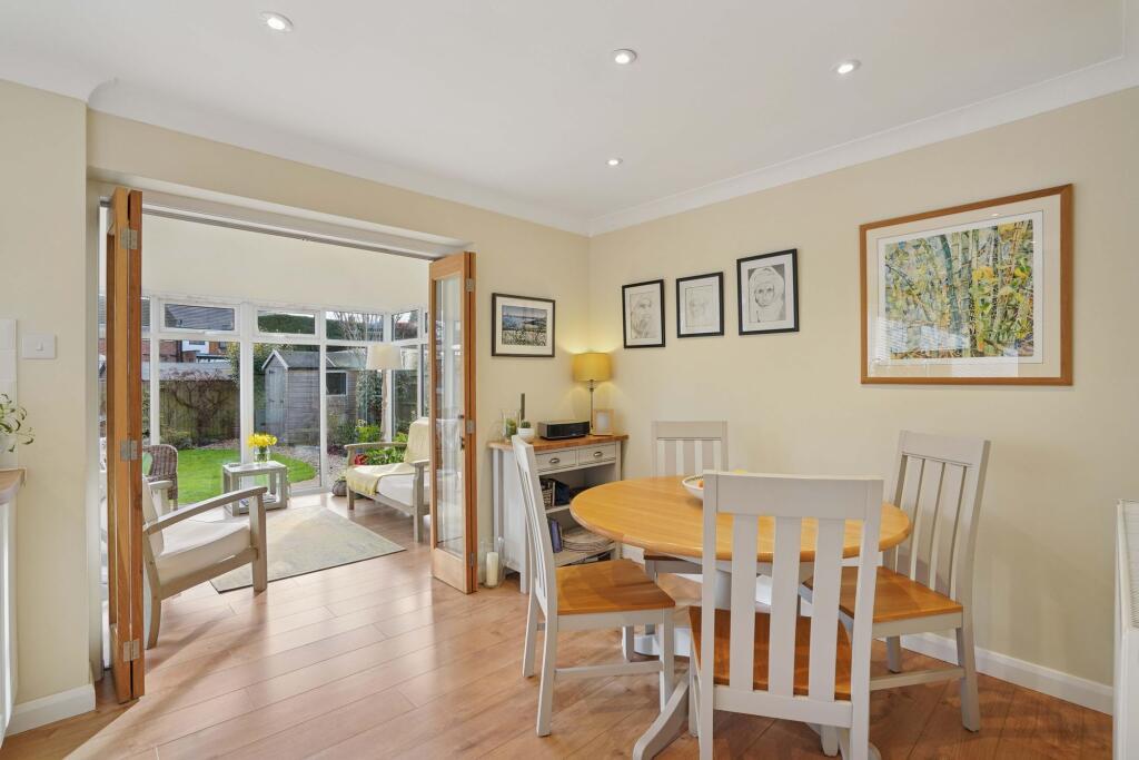 House in Vale of White Horse, Peachcroft, Abingdon on Thames - More