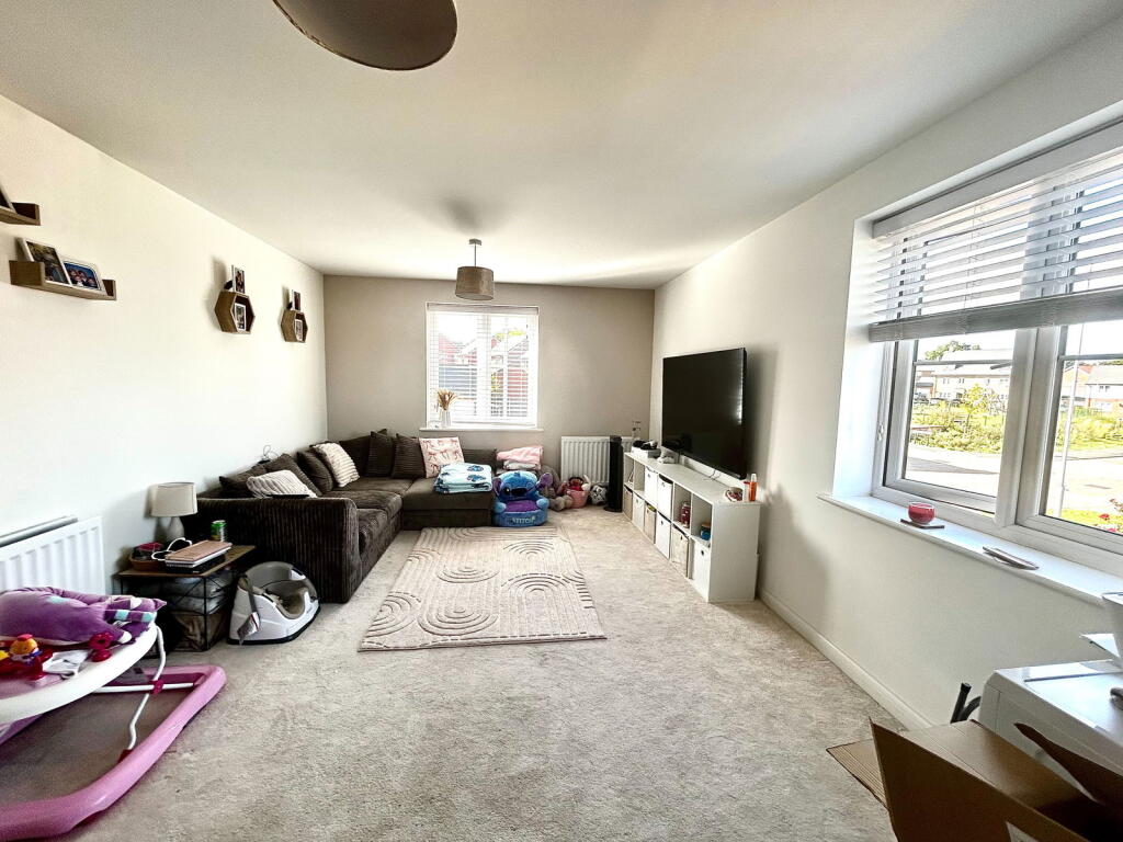 Northfleet, Gravesend ,DA11 7FQ photo 2