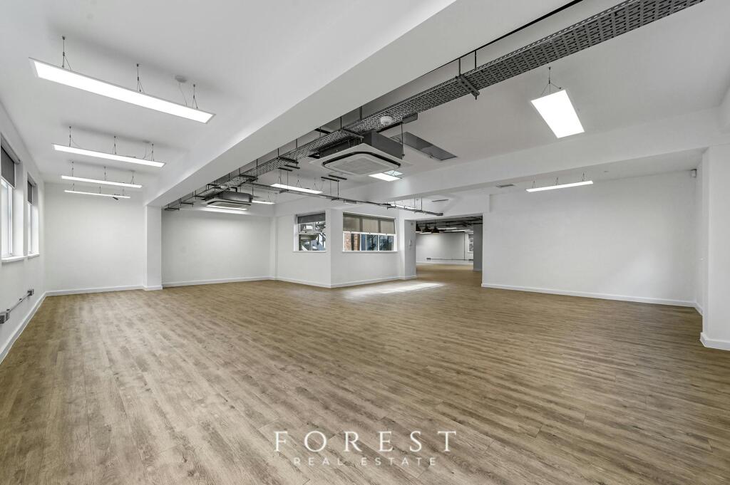 Internal pic 5.jpg