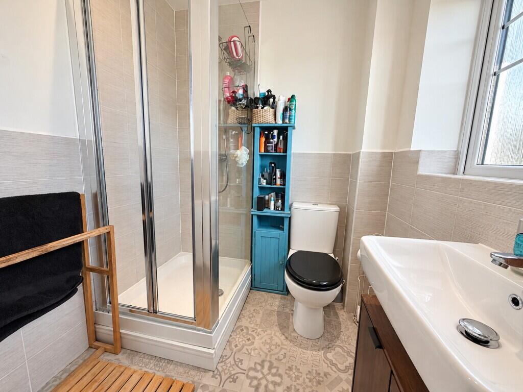 House in Stockton-on-Tees - More