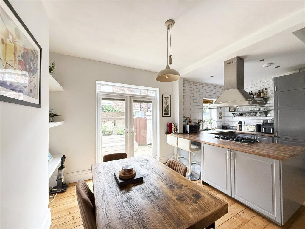 House in Manchester - More