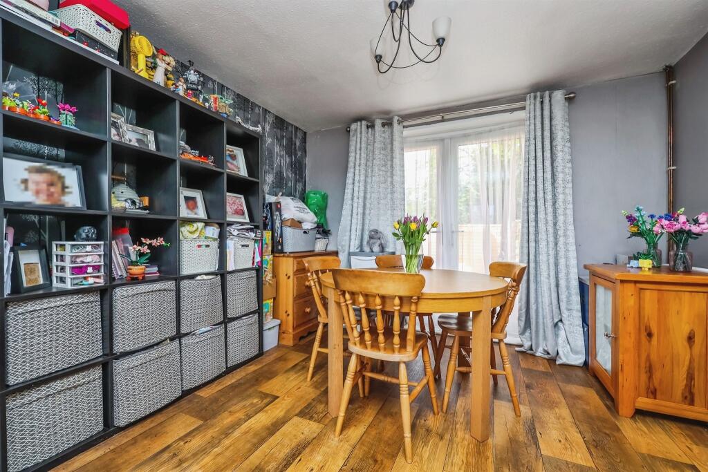 House in Nottingham, Nottinghamshire - View 6
