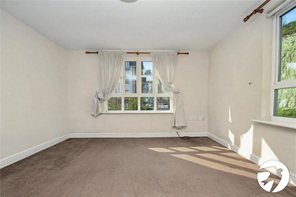 Apartment in Dartford - View 4
